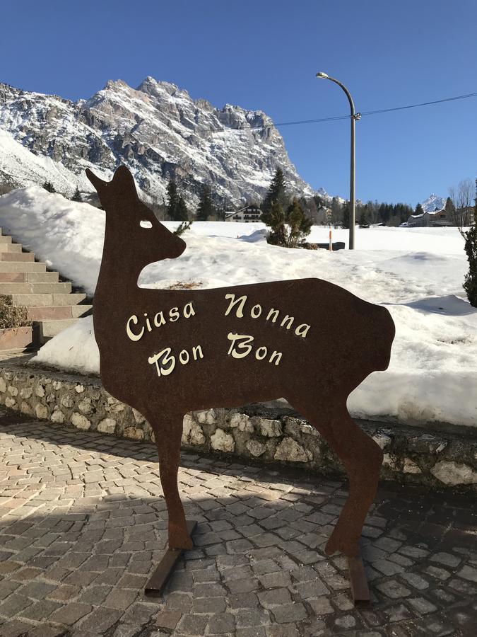 Ciasa Nonna Bon Bon Hotel Cortina dʼAmpezzo Exterior foto